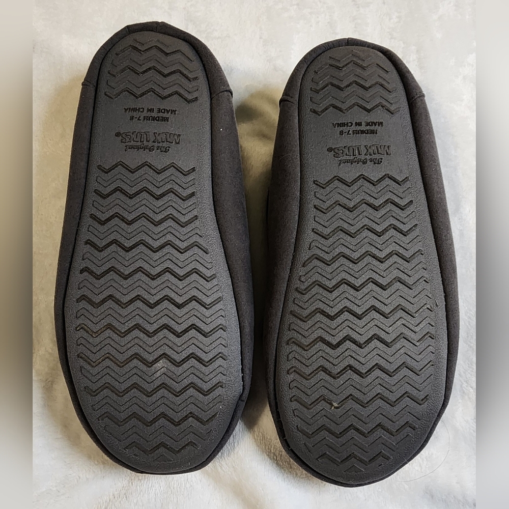 Muk Luks Womens Mocassin Slippers, Lined, Size Medium 7/8 NWOT - Picture 3 of 3